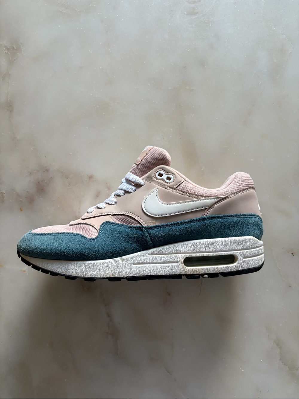 Nike Women’s Air Max 1 Celestial Teal Particle Beige Sneakers - Picture 2 of 6